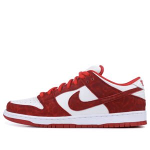 Nike SB Dunk Low Premium ‘Valentines Day’