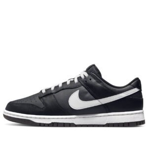 Nike Dunk Low ‘Black Panda’