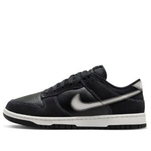 Nike Dunk Low ‘Airbrush – Black’